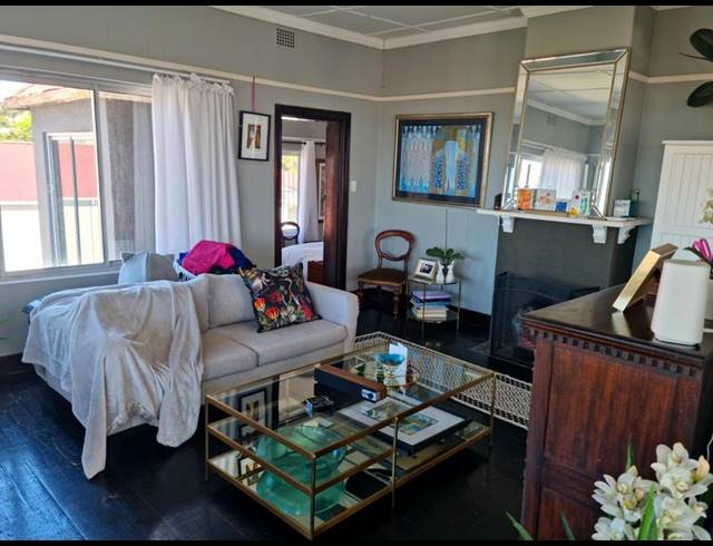 4 BEDROOM HOUSE FOR SALE IN GREEN POINT